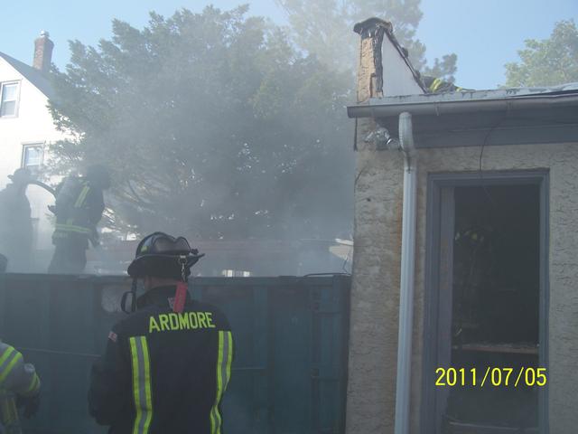 Dumpster Fire Merion Ave 7/2011