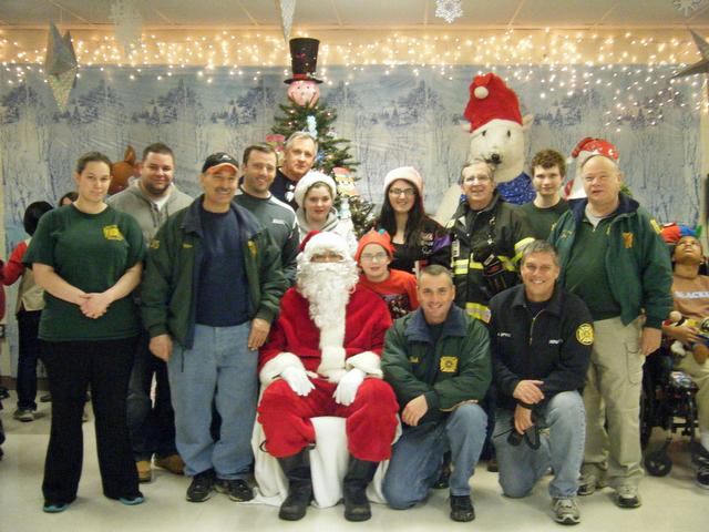 BMFC and Santa visit St. Edmond's Home